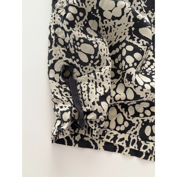 Charlie Jade Silk Romper Size Small Gray White Artsy V-Neck Side Zip Pockets - Picture 10 of 16